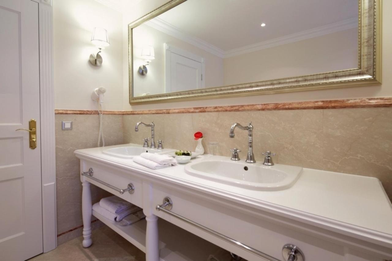 Luxury Rooms Villa Jadranka Makarska Exterior foto